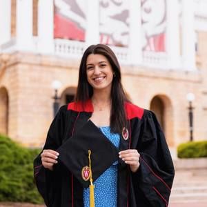 Meet your Posher, Amalia